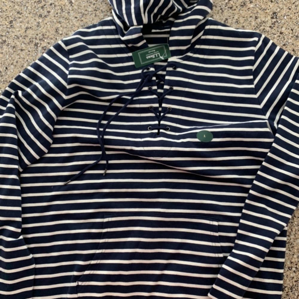 LL Bean hoodie women’s size large NWT